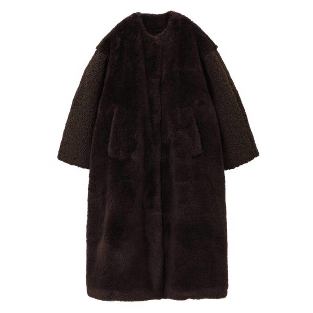 CLANE(クラネ)のCLANE クラネ MIX FUR COCOON COAT ファーコート レディースのジャケット/アウター(ロングコート)の商品写真