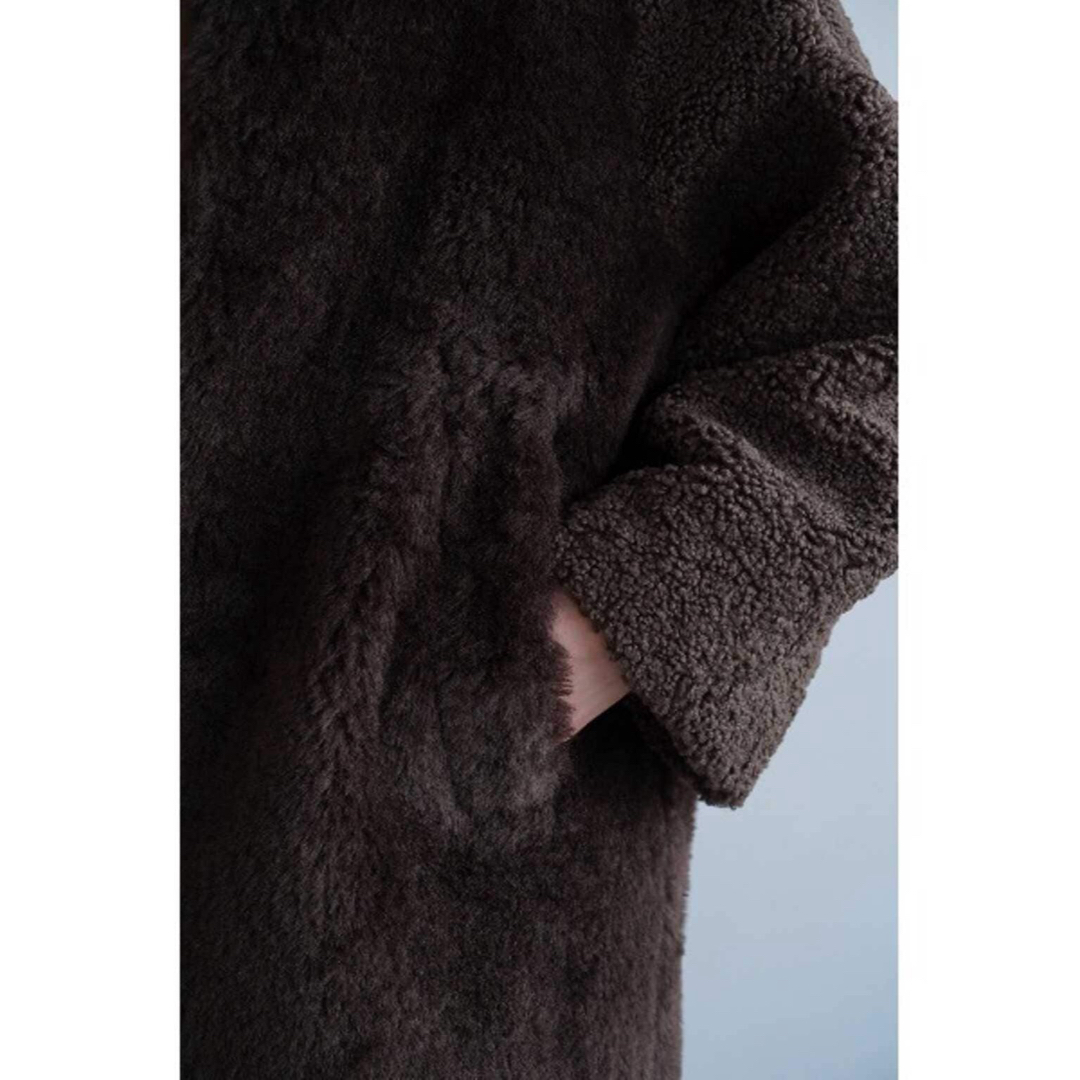 CLANE(クラネ)のCLANE クラネ MIX FUR COCOON COAT ファーコート レディースのジャケット/アウター(ロングコート)の商品写真