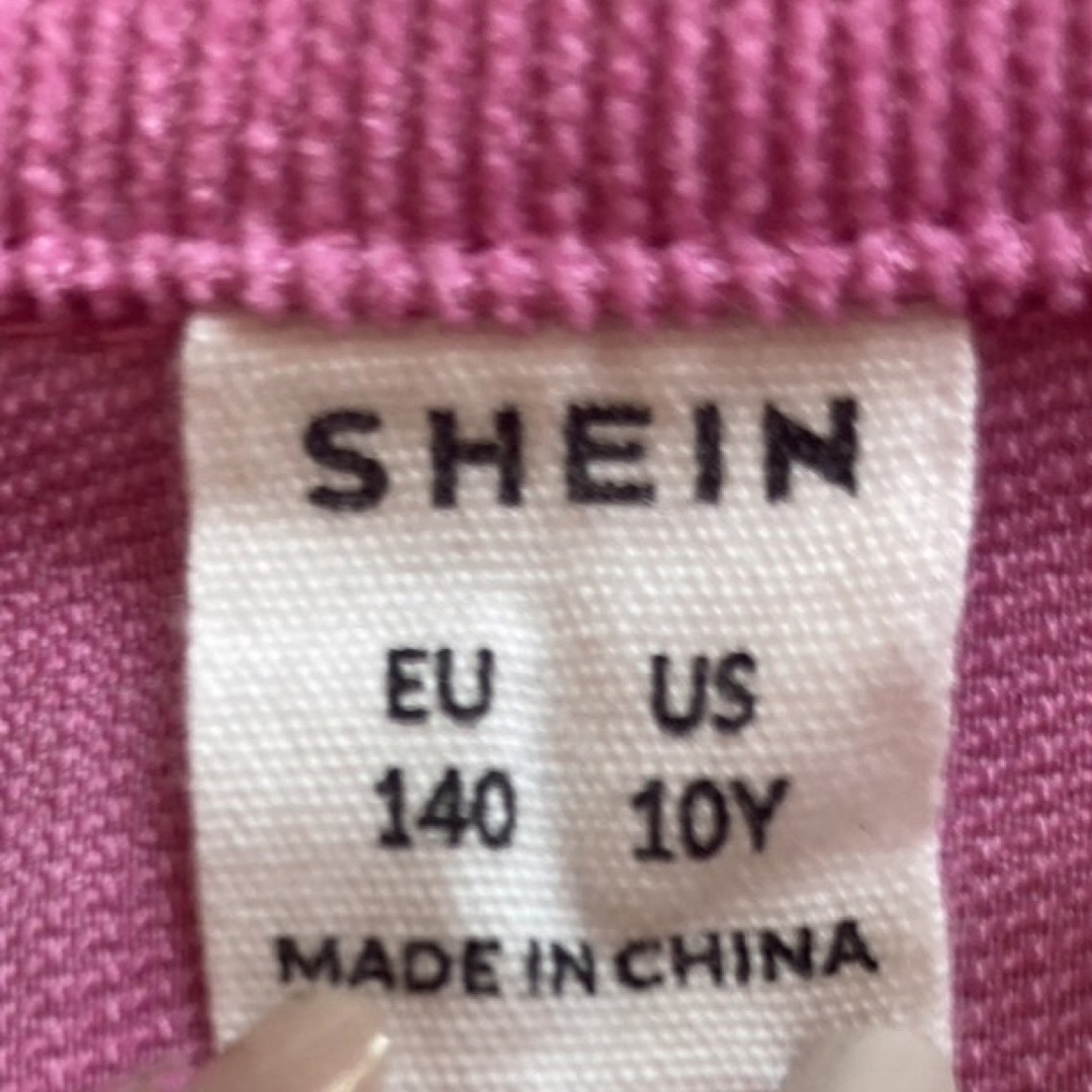 SHEIN(シーイン)の✴︎ダンスセットアップ　140㎝ キッズ/ベビー/マタニティのキッズ服女の子用(90cm~)(Tシャツ/カットソー)の商品写真