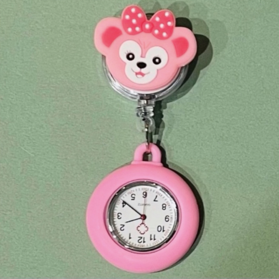 かわいい　くまさん　ナースウォッチ　懐中時計　リール式　クリップ時計　クマさん レディースのファッション小物(腕時計)の商品写真