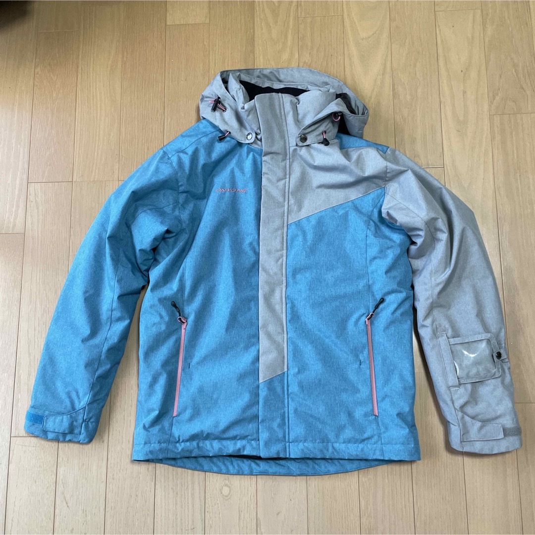 ONYONE - オンヨネONYONEスキーウェア 上下セット サイズL 中古 ONYONE - オンヨネONYONEスキーウェア 上下セット サイズL 中古