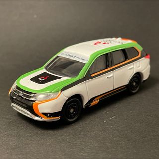 タカラトミー(Takara Tomy)の【廃盤】トミカ トイザらスオリジナル 三菱 アウトランダー PHEV(ミニカー)