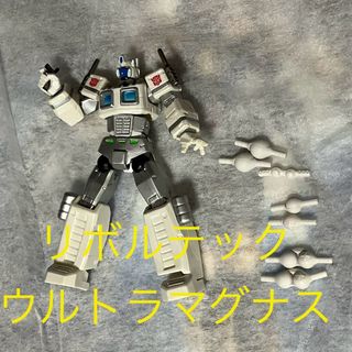 カイヨウドウ(海洋堂)の希少品 海洋堂 リボルテック トランスフォーマー ウルトラマグナス ジャンク(アニメ/ゲーム)