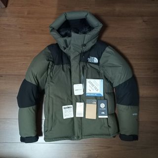 THE NORTH FACE - 新品格安 mountain right jacket ブルー Sの通販 by