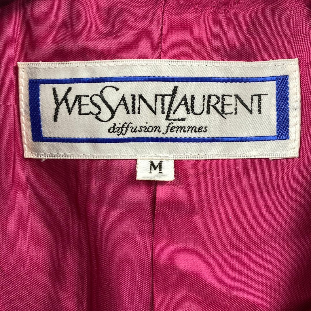 Yves Saint Laurent(イヴサンローラン)の極美品　YVES SAINT LAURENT イヴ サンローラン　ウールコート レディースのジャケット/アウター(その他)の商品写真