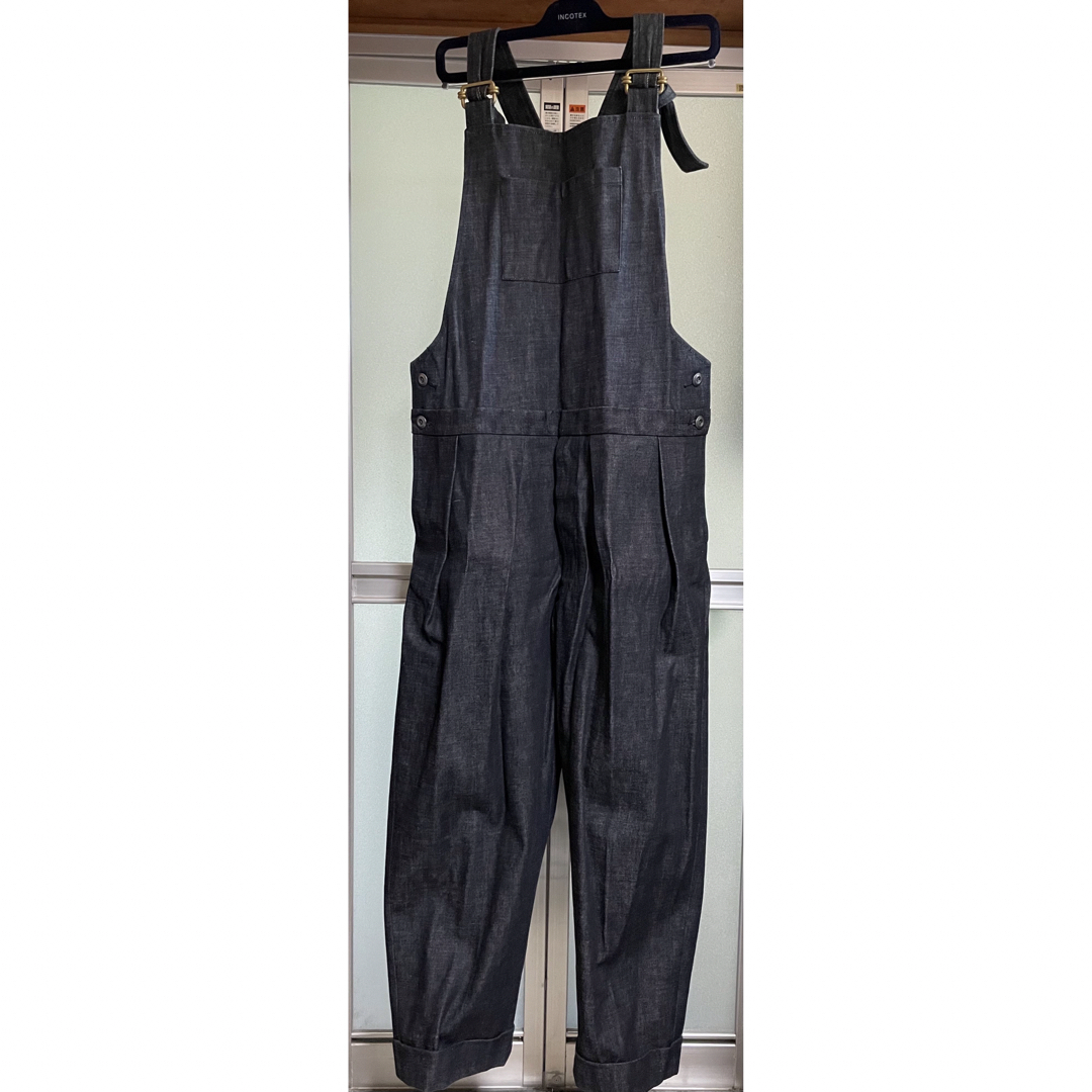 COMOLI(コモリ)のNEAT 00's Denim Overall Indigo 50 メンズのパンツ(サロペット/オーバーオール)の商品写真