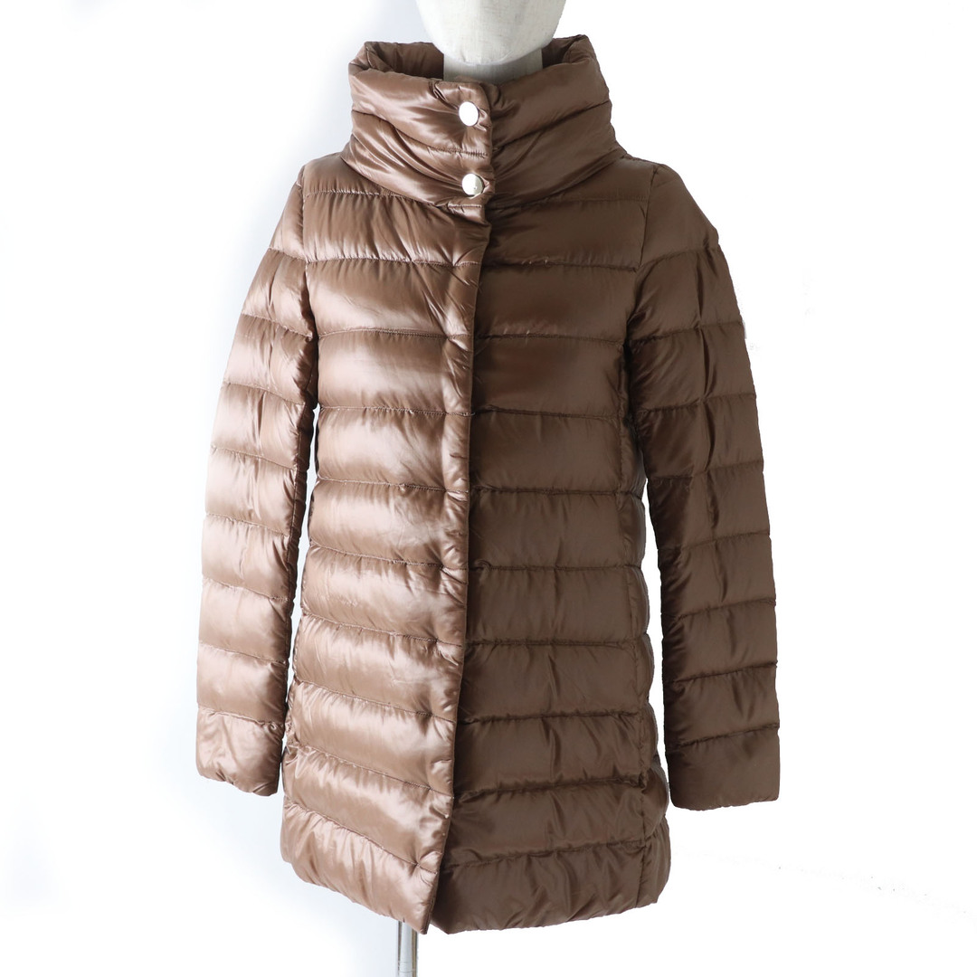 HERNO - 良品 Herno ヘルノ 2022年製 PI0505DIC AMELIA アメリア HERNO - 良品 Herno ヘルノ 2022年製 PI0505DIC AMELIA アメリア