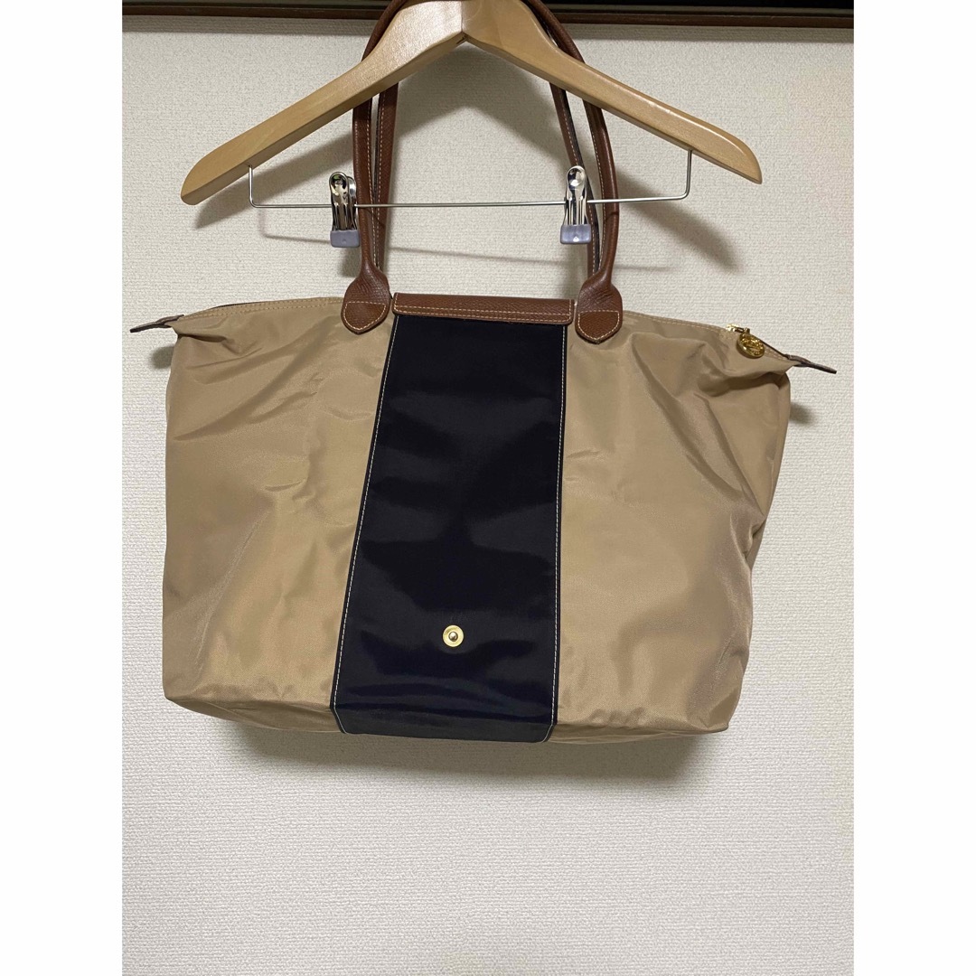 LONGCHAMP(ロンシャン)のロンシャン　ルプリアージュ　L ショルダーバッグ　黒　A4 ナイロンバッグ レディースのバッグ(トートバッグ)の商品写真