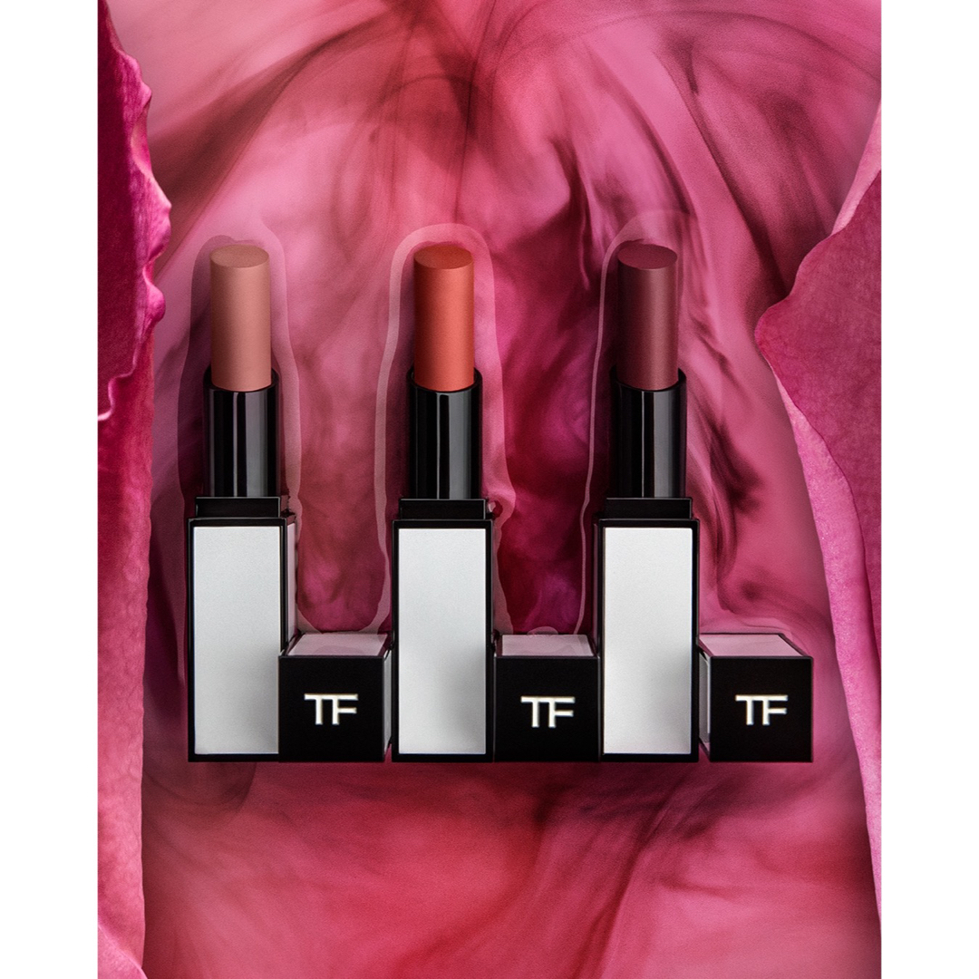 TOM FORD(トムフォード)のTOM FORD BEAUTY リップ　カラー　サテン　マット限定品 二本セット コスメ/美容のベースメイク/化粧品(口紅)の商品写真