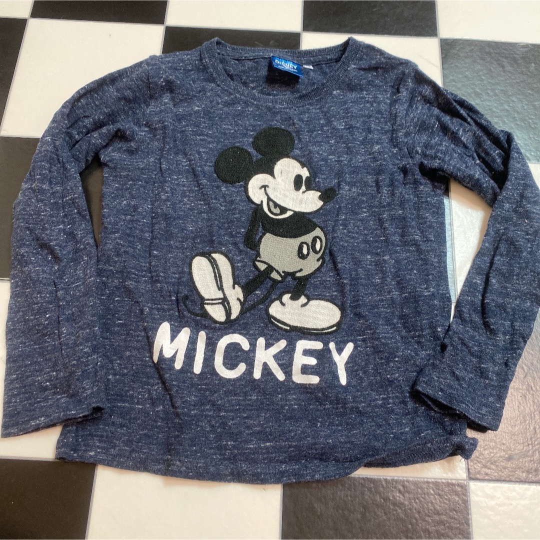 Disney(ディズニー)のディズニー 120 ロンT キッズ/ベビー/マタニティのキッズ服男の子用(90cm~)(Tシャツ/カットソー)の商品写真