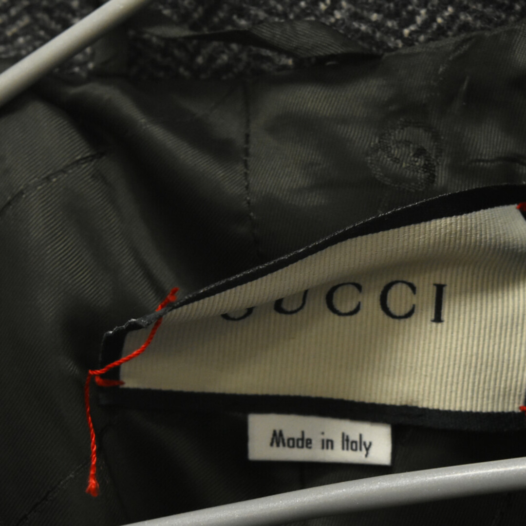 Gucci(グッチ)のGUCCI グッチ DOUBLE BREASTED HERRINGBONE COAT ウール ダブルブレスト Pコート レディース 637043 ZAFIX グレー レディースのジャケット/アウター(ピーコート)の商品写真