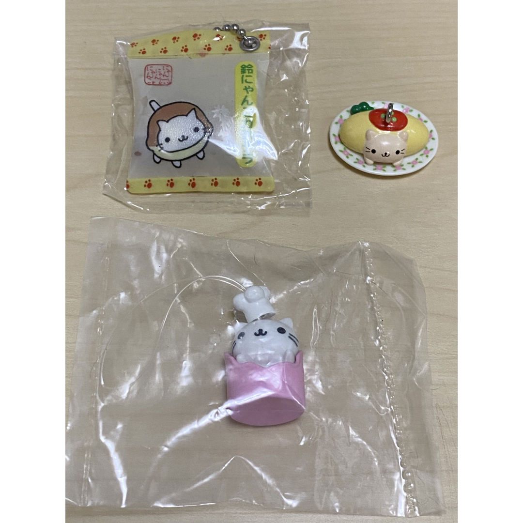 にゃんにゃんにゃんこ　駄菓子屋にゃんこポチ袋　フレークシール　チャームオマケ付き インテリア/住まい/日用品の文房具(ノート/メモ帳/ふせん)の商品写真