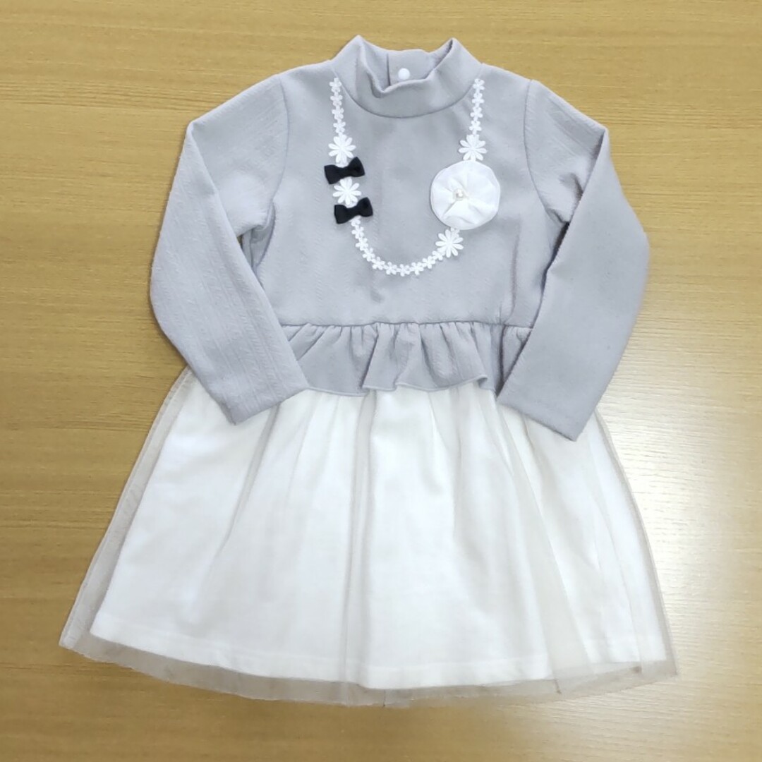 NARUMIYA INTERNATIONAL(ナルミヤ インターナショナル)のキッズ ワンピース 90サイズ キッズ/ベビー/マタニティのキッズ服女の子用(90cm~)(ワンピース)の商品写真