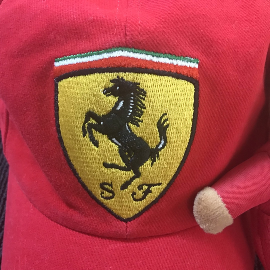 Ferrari(フェラーリ)のフェラーリキャップ（直筆サイン入り） スポーツ/アウトドアのゴルフ(その他)の商品写真