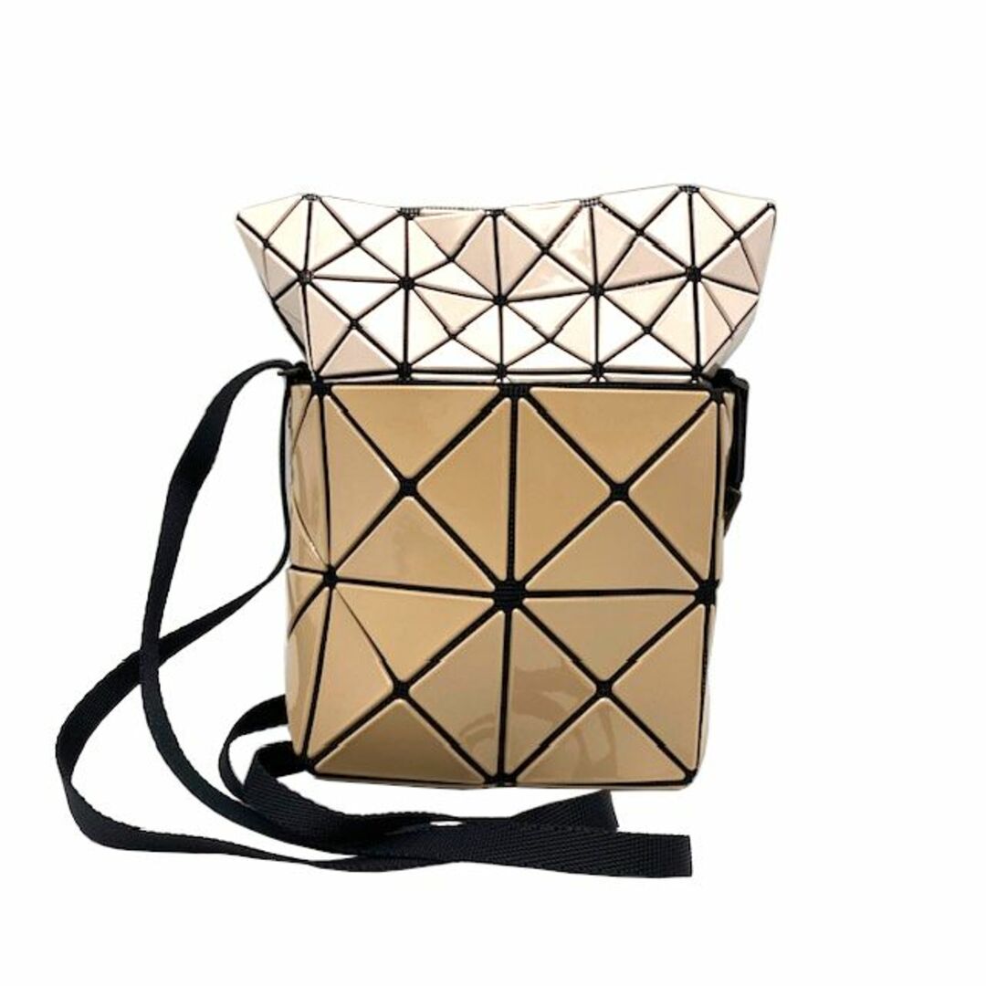 BaoBaoIsseyMiyake(バオバオイッセイミヤケ)のＢＡＯＢＡＯ バオバオ ＬＵＣＥＮＴ ＮＥＳＴ ショルダーポーチ ＢＢ３１－ＡＧ６７１－４７ ＩＳＳＥＹ ＭＩＹＡＫＥ ショルダーバッグ 鞄 レディース メンズ サコッシュ レディースのバッグ(ショルダーバッグ)の商品写真