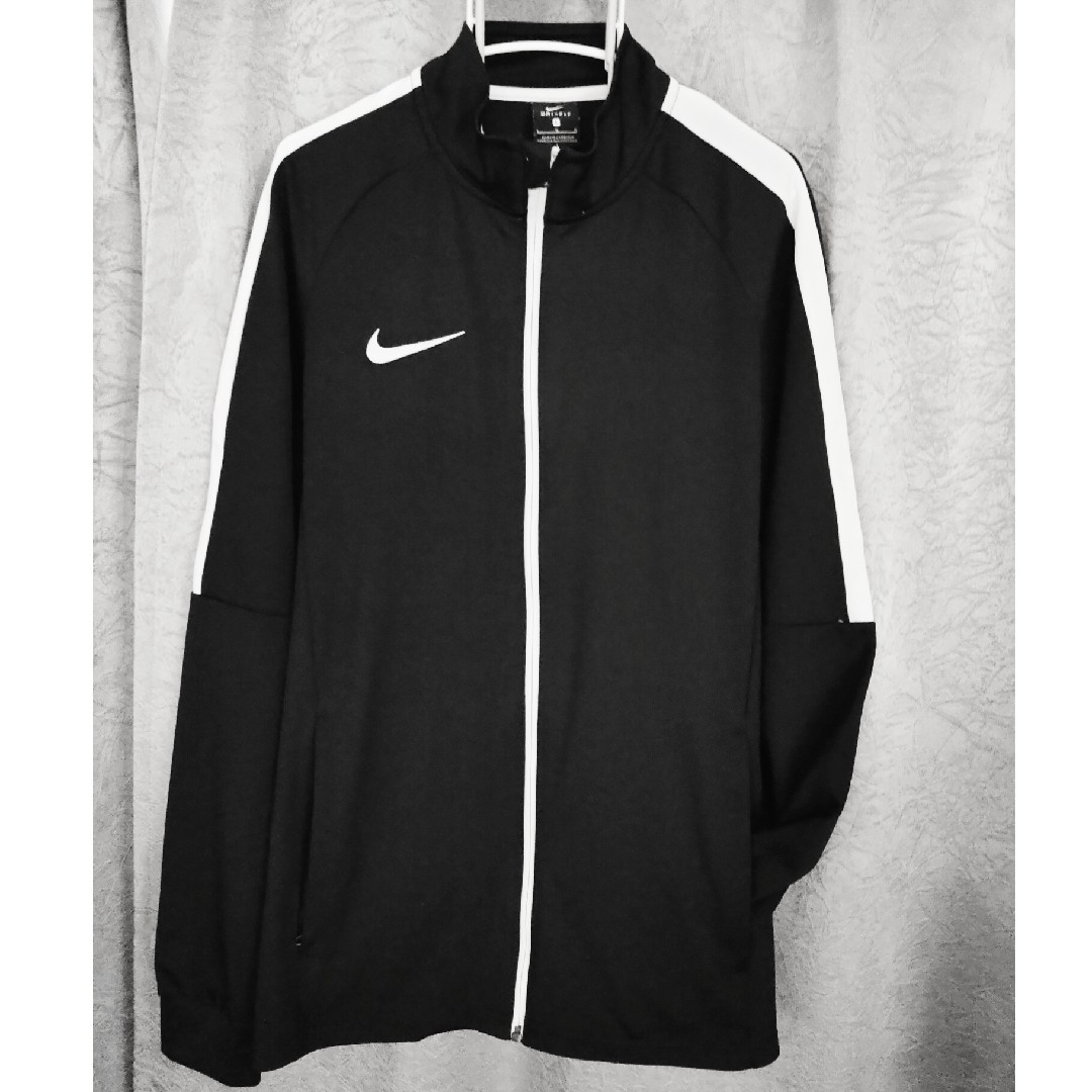 NIKE(ナイキ)のk11735050様専用【NIKE】トラックジャケット ジャージ メンズのトップス(ジャージ)の商品写真