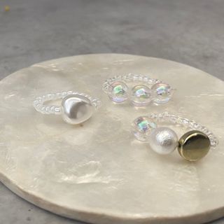 ビーズ指輪　ビーズリング　ビーズ　ハンドメイド　ハンドメイドアクセサリー(リング)