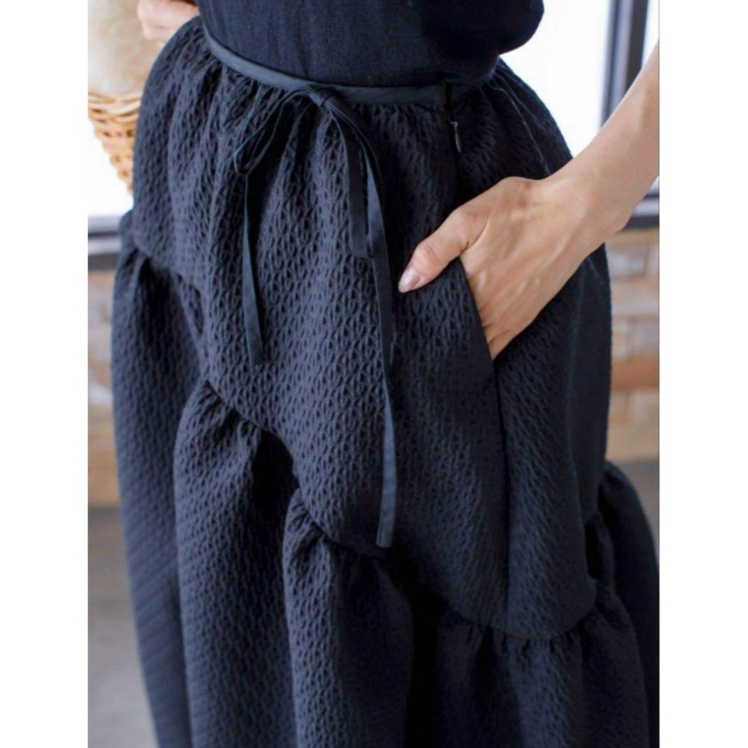 専用【新品】ブルレア bluelea ブラック リボン ジャガードスカート 36 レディースのスカート(ロングスカート)の商品写真