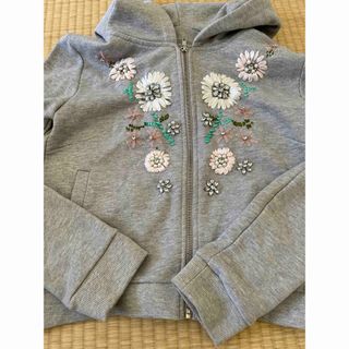 トッコクローゼット(TOCCO closet)のレア♡刺繍とビジューが素敵なパーカー(その他)