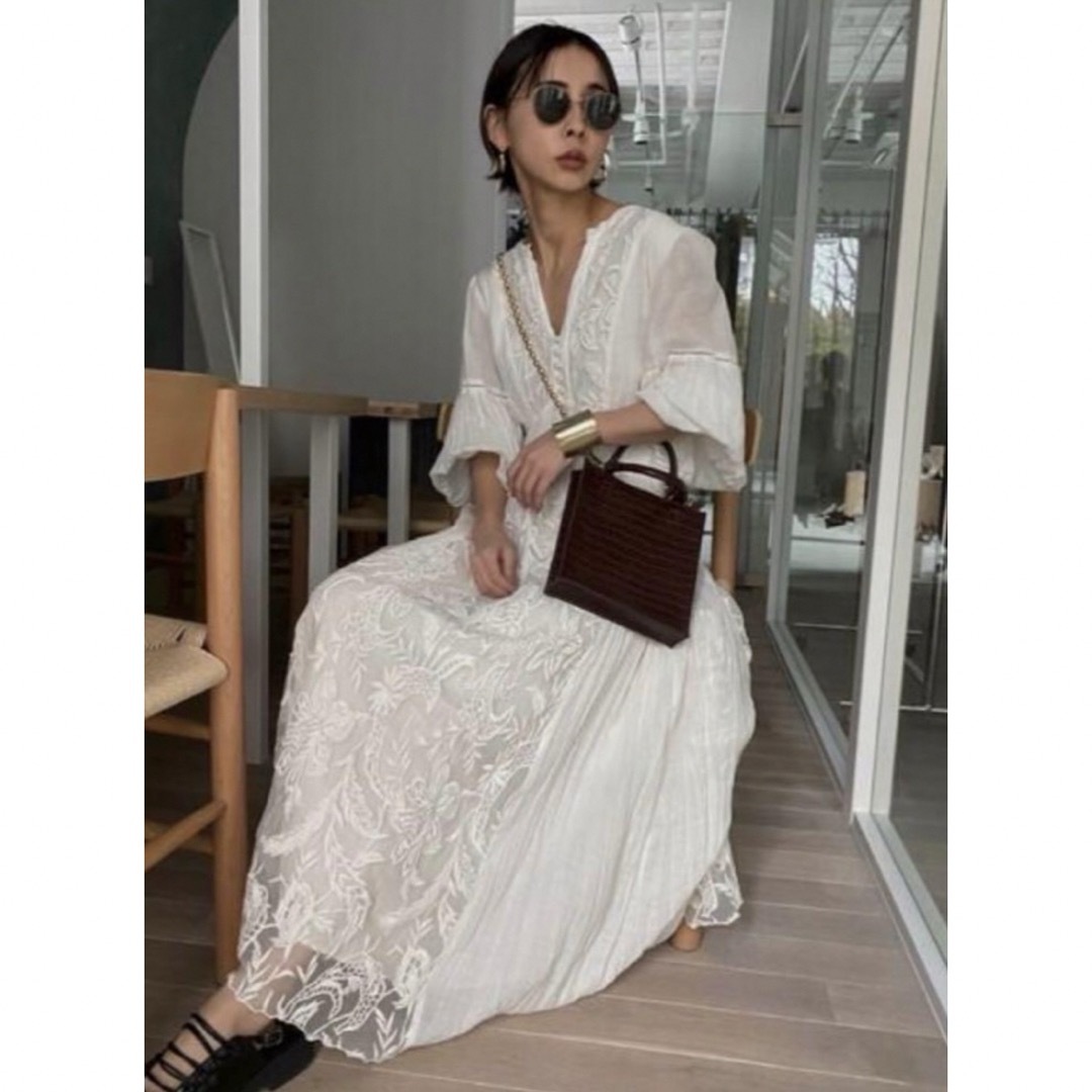 Ameri VINTAGE - MEDI EMBROIDERY TULLE LACE DRESS ホワイト S Ameri VINTAGE - MEDI EMBROIDERY TULLE LACE DRESS ホワイト S