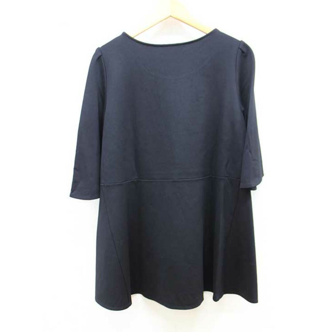 TO BE CHIC(トゥービーシック)の【春物新入荷】■TO BE CHIC/トゥー ビー シック■ビジューリボンチュニックカットソー/ビジュー/五分袖 ブラック/黒 レディース 44【中古】 春夏 722042 レディースのトップス(チュニック)の商品写真