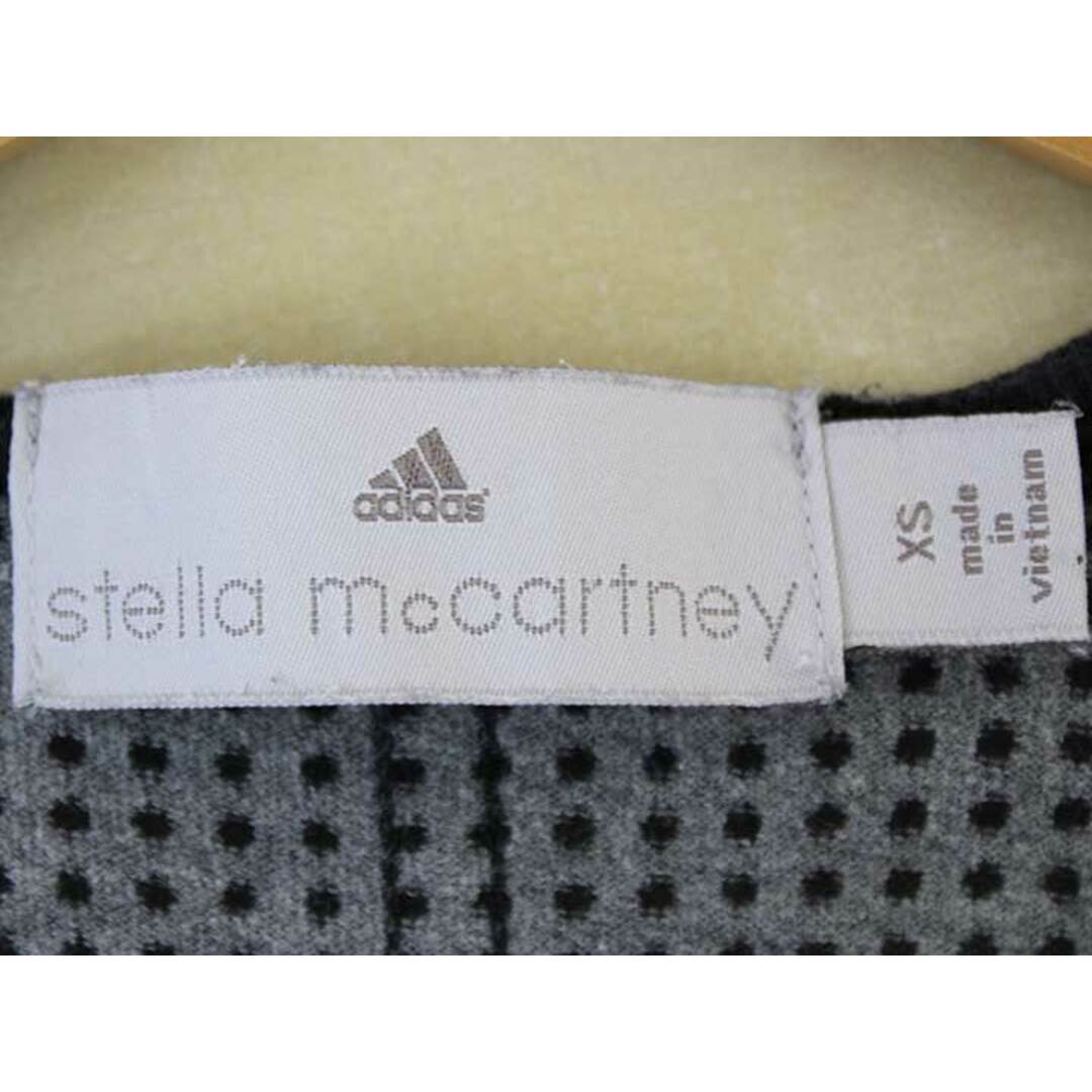 adidas(アディダス)の【値下げ】‡adidas×STELLA McCARTNEY/アディダス×ステラマッカートニー‡トレーニングメッシュカットソー/半袖 グレー レディース XS【中古】春夏秋冬 117032 レディースのトップス(Tシャツ(半袖/袖なし))の商品写真