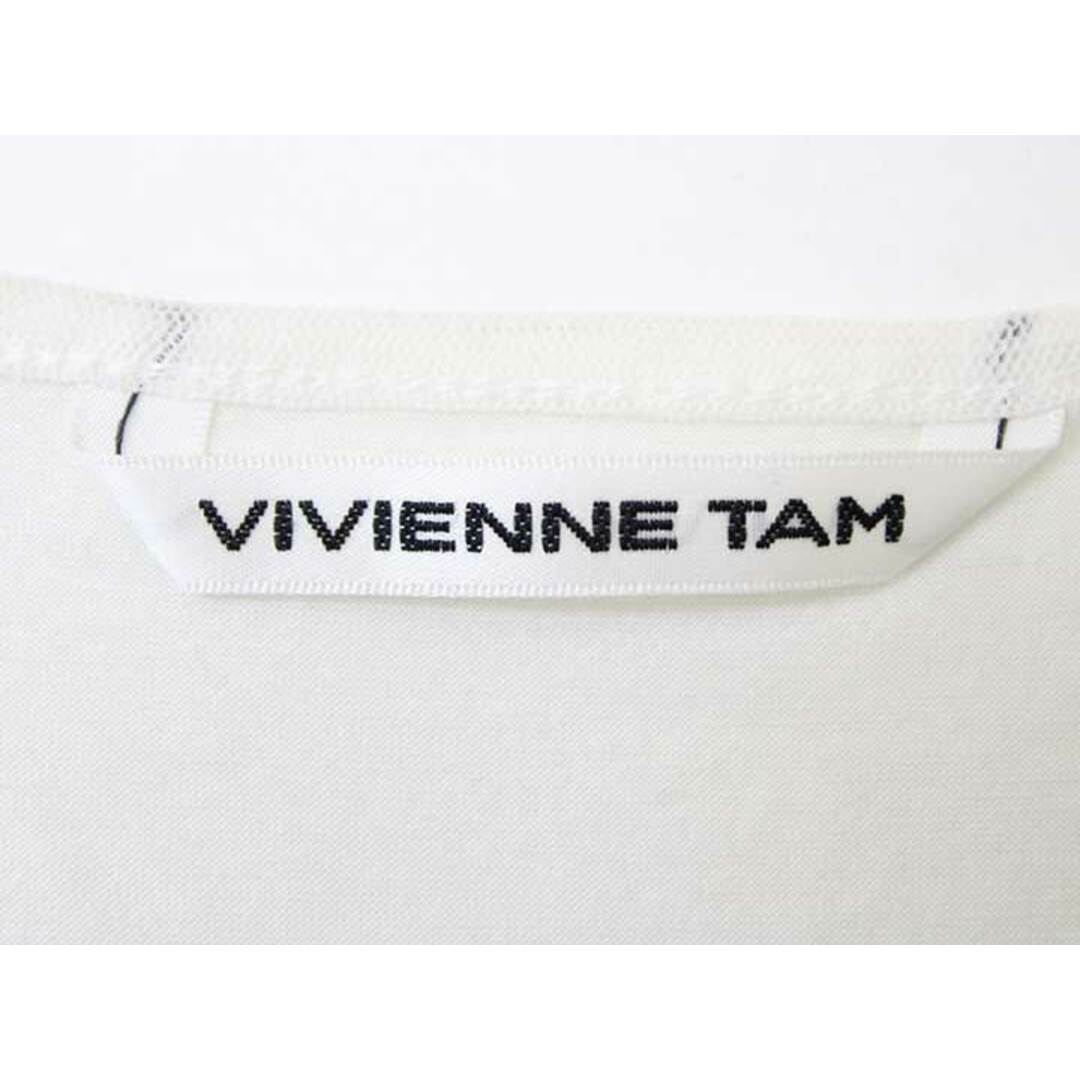 VIVIENNE TAM(ヴィヴィアンタム)の【春物 新入荷】‡VIVIENNE TAM/ヴィヴィアン タム‡刺繍カットソー/Tシャツ/七分袖 ホワイト/白  レディース 0 【中古】春夏 022042 レディースのトップス(Tシャツ(半袖/袖なし))の商品写真