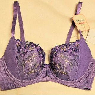 Triumph - トリンプ ノンワイヤーブラジャー B70 マジックワイヤー Triumph - トリンプ ノンワイヤーブラジャー B70 マジックワイヤー