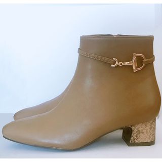 Steve Madden - 新品未使用Steve Madden ブロックヒール GATES