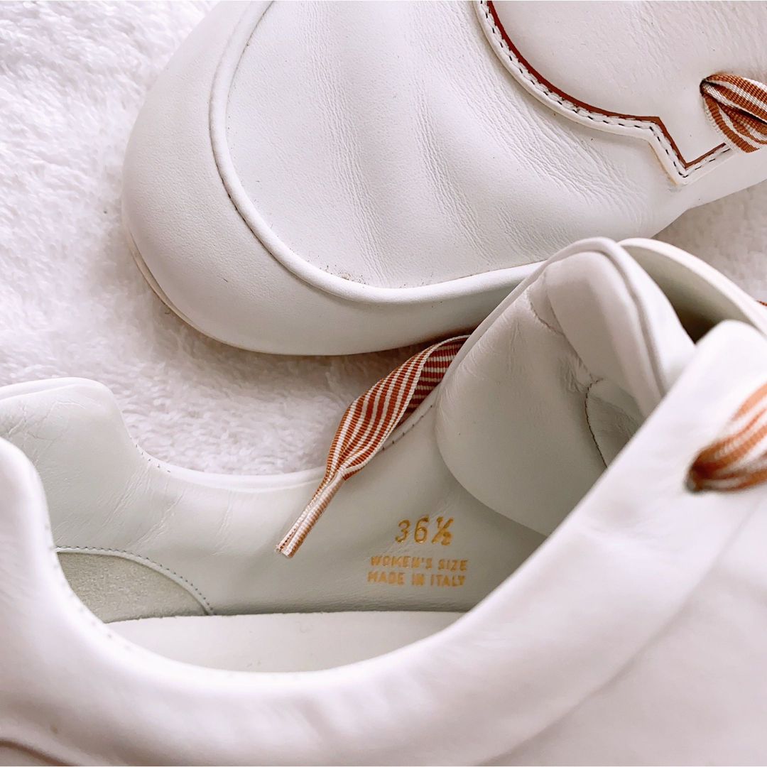 別注商品 Roger Vivier ロジェヴィヴィエ スニーカー 36.5 | chanelal.com 別注商品 Roger Vivier ロジェヴィヴィエ スニーカー 36.5 | chanelal.com
