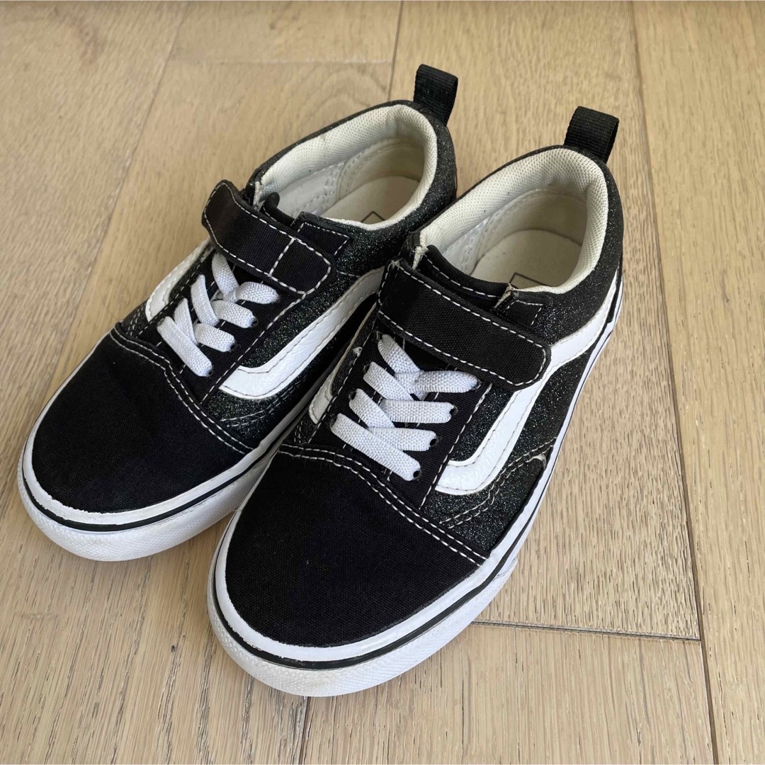 VANS(ヴァンズ)のオールドスクール　18 キッズ/ベビー/マタニティのキッズ靴/シューズ(15cm~)(スニーカー)の商品写真