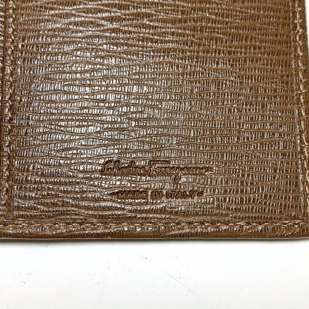 あ 極美品 Salvatore Ferragamo レザー 本革 薄型長財布 あ 極美品 Salvatore Ferragamo レザー 本革 薄型長財布