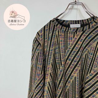 【長袖Tシャツ　変則ストライプデザイン　レトロ　クルーネック  古着】(Tシャツ(長袖/七分))