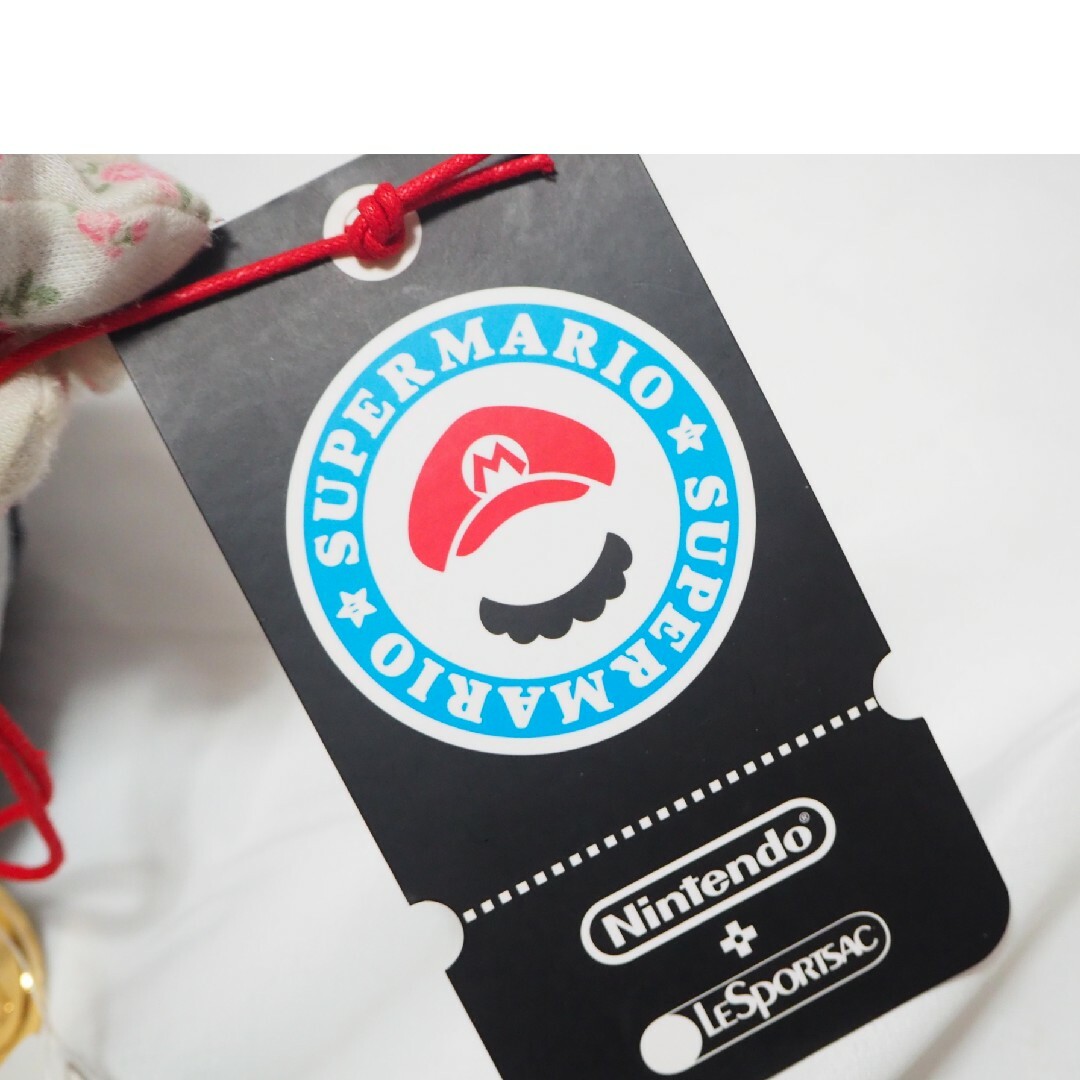 LeSportsac(レスポートサック)の希少 新品未使用 レスポ Nintendo コラボ マリオポーチ エンタメ/ホビーのおもちゃ/ぬいぐるみ(キャラクターグッズ)の商品写真