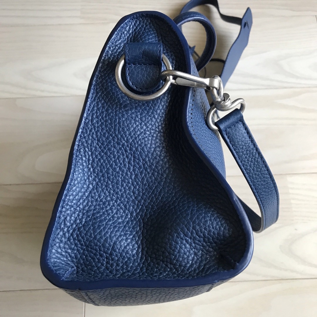 BALENCIAGA BAG(バレンシアガバッグ)のバレンシアガ　2way バッグ　ブラックアウトシティ レディースのバッグ(ハンドバッグ)の商品写真