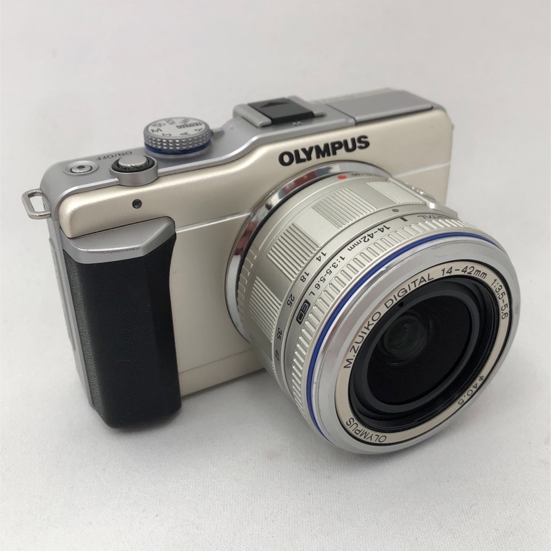 OLYMPUS(オリンパス)のOLYMPUS E-PL1 レンズキット CHAMPAGNE GOL スマホ/家電/カメラのカメラ(ミラーレス一眼)の商品写真