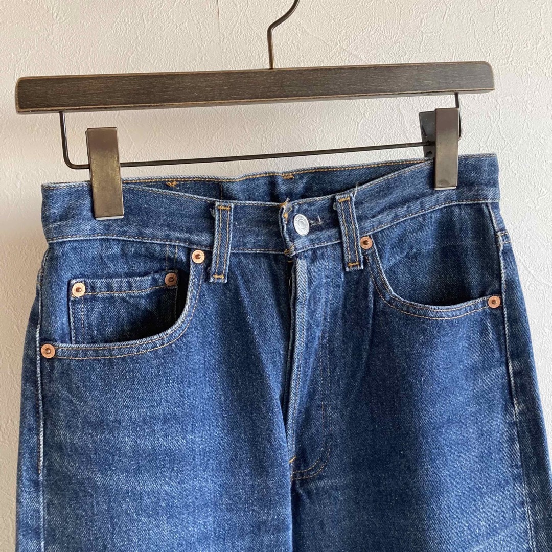 Levi's(リーバイス)のUSA製 ビンテージ リーバイス501 デニム パンツ w28 インディゴ  レディースのパンツ(デニム/ジーンズ)の商品写真