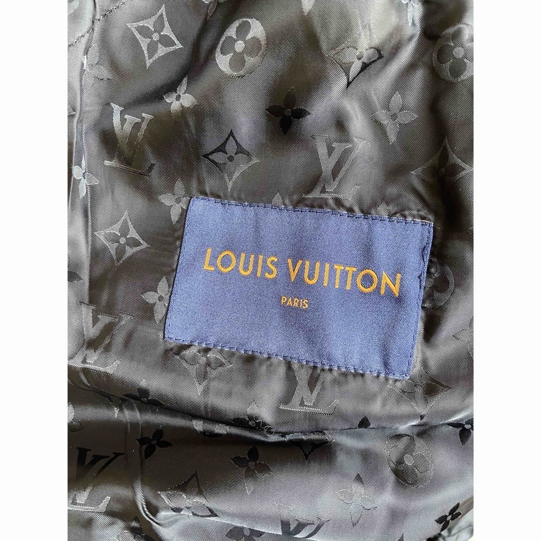 LOUIS VUITTON(ルイヴィトン)の20AW LOUIS VUITTON ルイヴィトン ユーティリティ ジャケット メンズのジャケット/アウター(ナイロンジャケット)の商品写真