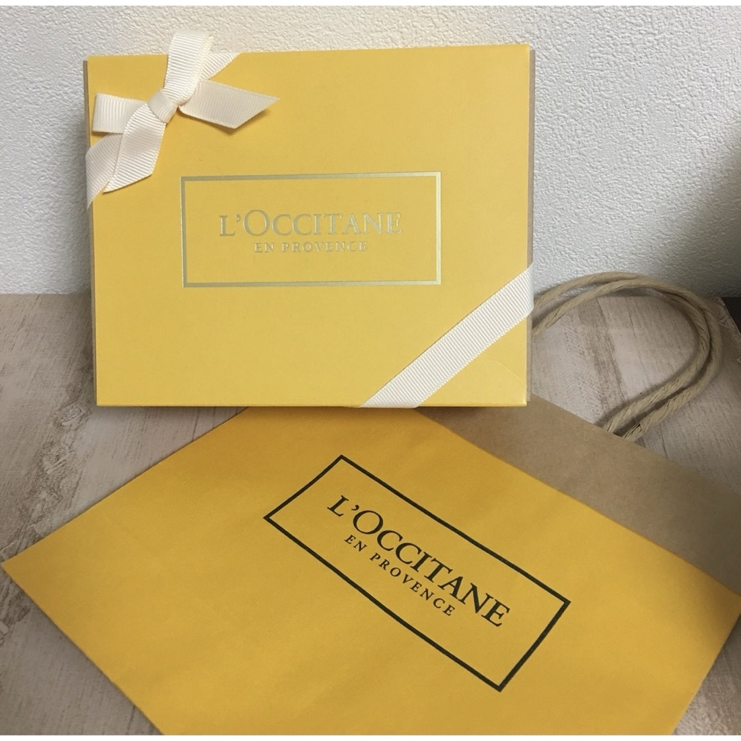 L'OCCITANE(ロクシタン)の新品未使用 ロクシタン オスマンサス パフュームインオイル ハンドクリーム コスメ/美容のコスメ/美容 その他(その他)の商品写真