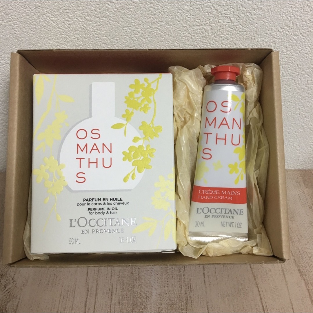 L'OCCITANE(ロクシタン)の新品未使用 ロクシタン オスマンサス パフュームインオイル ハンドクリーム コスメ/美容のコスメ/美容 その他(その他)の商品写真