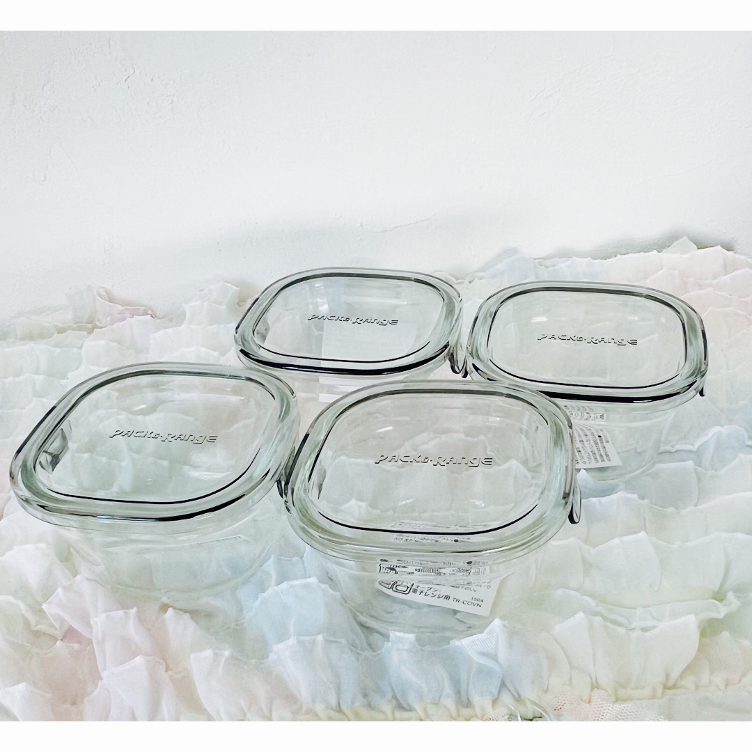 Pyrex(パイレックス)のiwakiイワキ耐熱ガラス保存容器　4点セット　クールグレー インテリア/住まい/日用品のキッチン/食器(容器)の商品写真