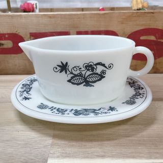 パイレックス(Pyrex)の【美品！】OldPyrex オールドパイレックス グレイビーソース＆ソーサー B(食器)