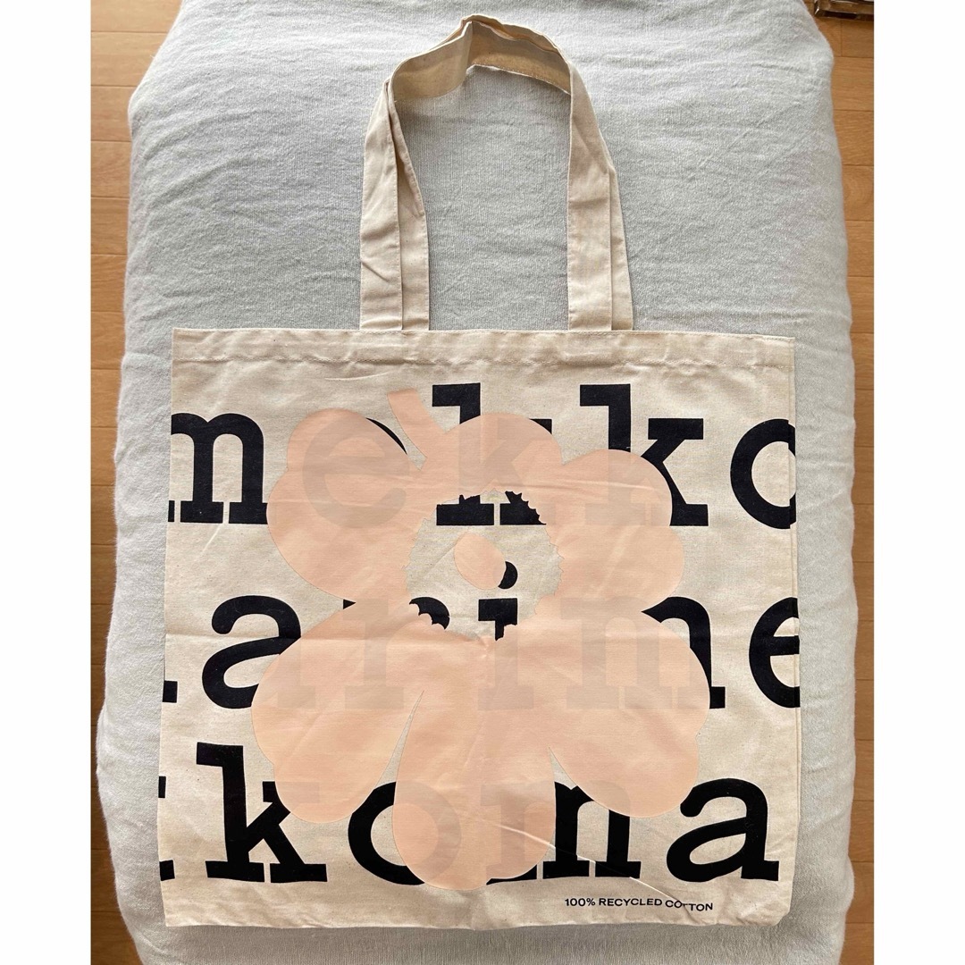 marimekko(マリメッコ)のマリメッコ　ノベルティトート　エコバッグ　マチなし レディースのバッグ(トートバッグ)の商品写真
