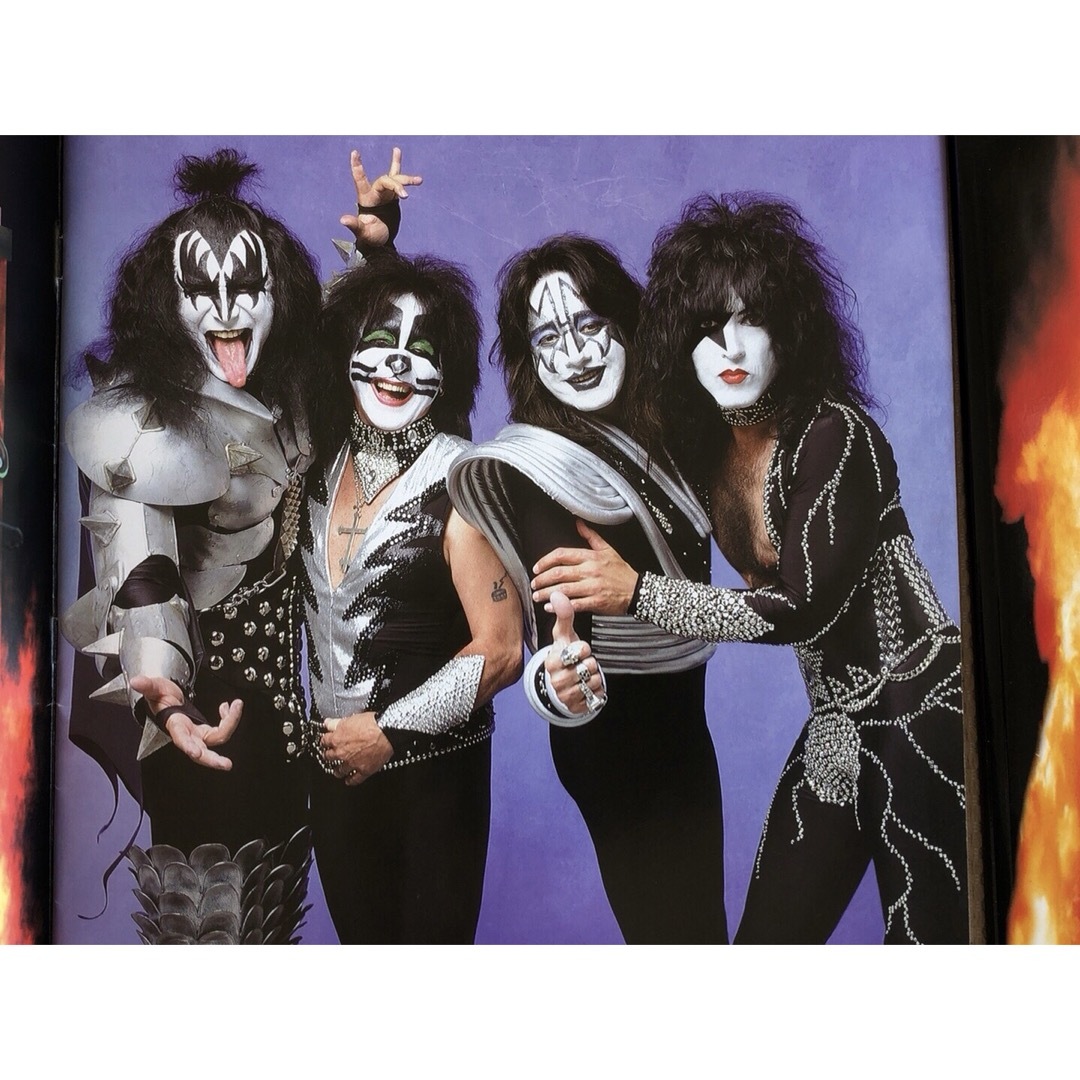 KISS コンサートツアー　パンフセット エンタメ/ホビーのタレントグッズ(ミュージシャン)の商品写真