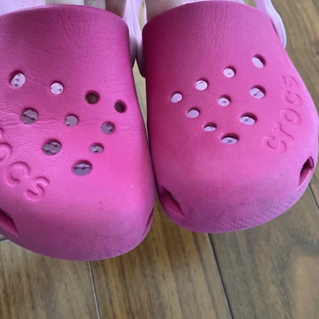 crocs(クロックス)のクロックス18㎝ キッズ/ベビー/マタニティのベビー靴/シューズ(~14cm)(サンダル)の商品写真