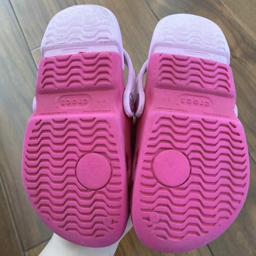 crocs(クロックス)のクロックス18㎝ キッズ/ベビー/マタニティのベビー靴/シューズ(~14cm)(サンダル)の商品写真