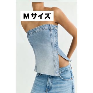 ザラ(ZARA)の新品　デニムトップス(ベアトップ/チューブトップ)