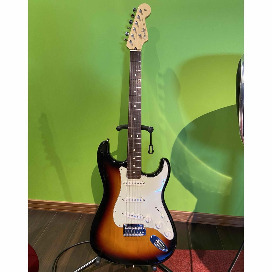 Fender(フェンダー)のフェンダーJAPANストラト 楽器のギター(エレキギター)の商品写真