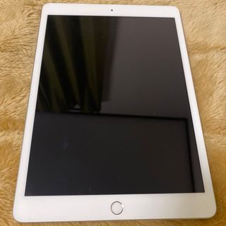 アイパッド(iPad)のiPad 第7世代　シルバー　+ カバー（ケース）(タブレット)