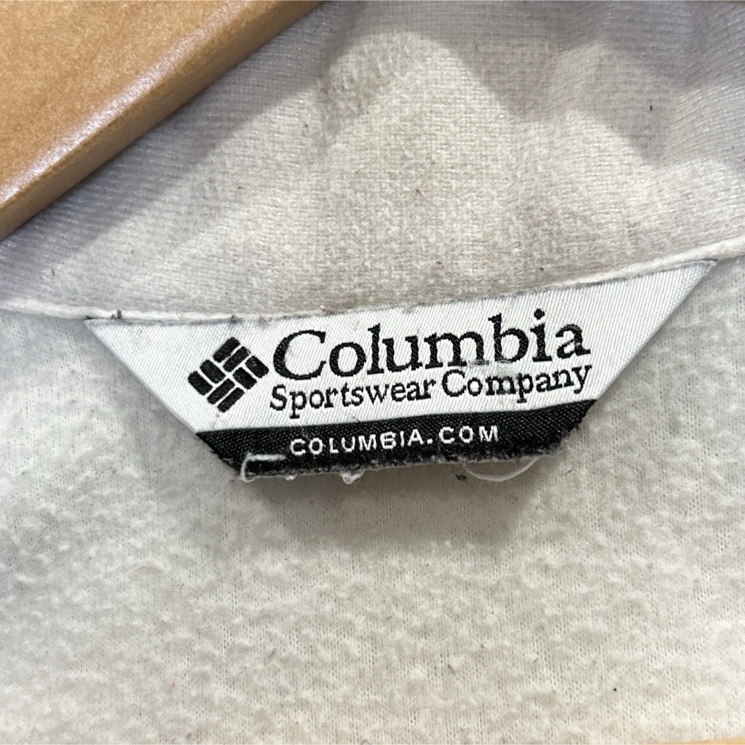 Columbia(コロンビア)のColumbia コロンビア　レディース　フリース　ジャケット　ベスト　刺繍 レディースのトップス(ベスト/ジレ)の商品写真